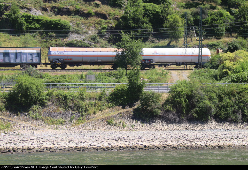 VTG Tank Car